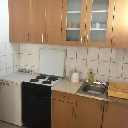 Cheap House Near The Center Of The Lägenhet *